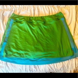 Polo tennis skirt size large. Green and blue.